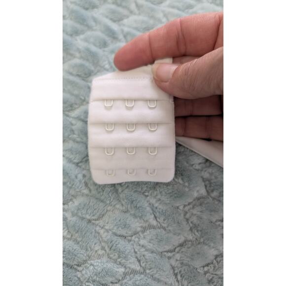 Victoria's Secret Body by Victoria Perfect Shape White Bra 38DD - Picture 8 of 8